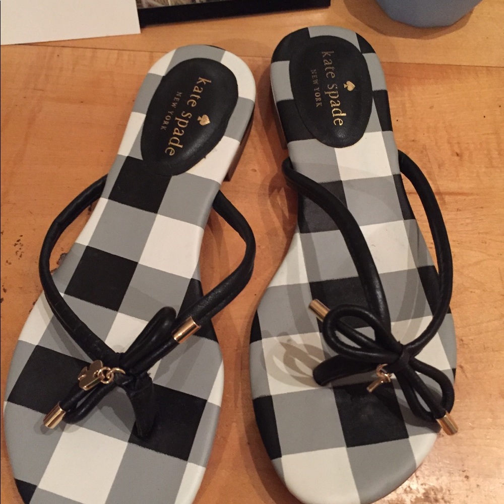 Black Gingham Kate Spade Sandals - Picture 2 of 4